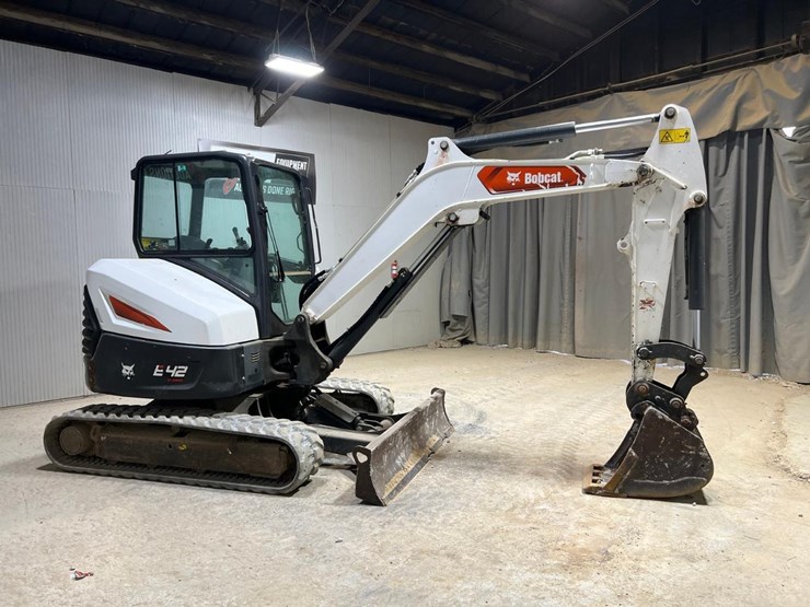2022-bobcat-e42-image-6