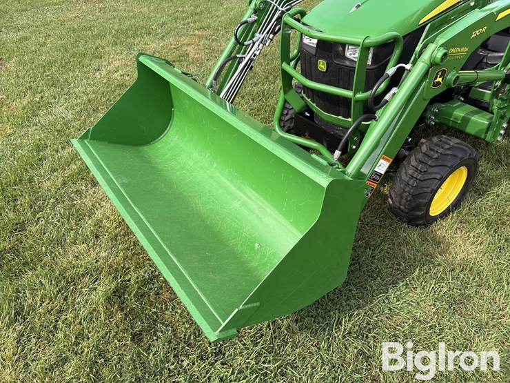 2021-john-deere-1025r-image-19