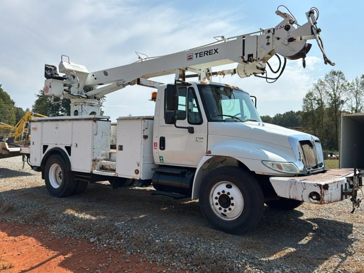 2007-international-durastar-4300-image-6