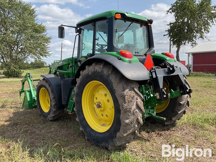 2015-john-deere-6125m-image-7