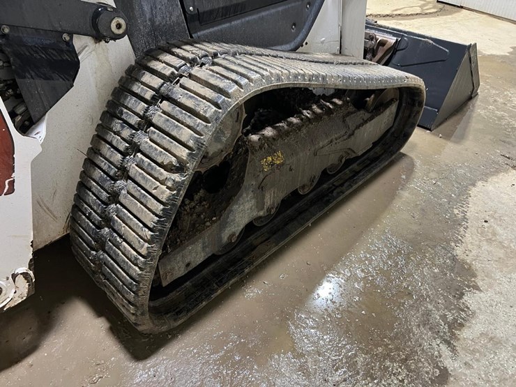 2021-bobcat-t76-image-18