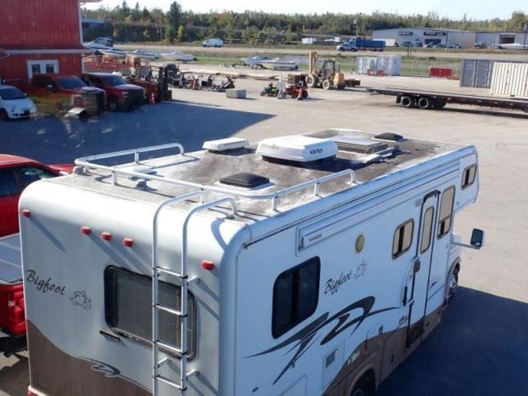 2007-big-foot-30mh26sl-26-ft-s/a-class-c-motorhome-image-112