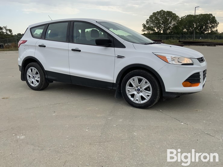 2014-ford-escape-image-3