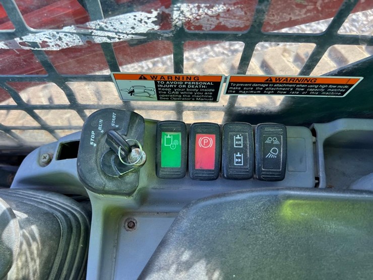 2017-kubota-svl75-2-image-25