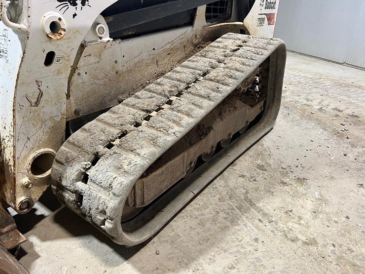 2020-bobcat-t650-image-13