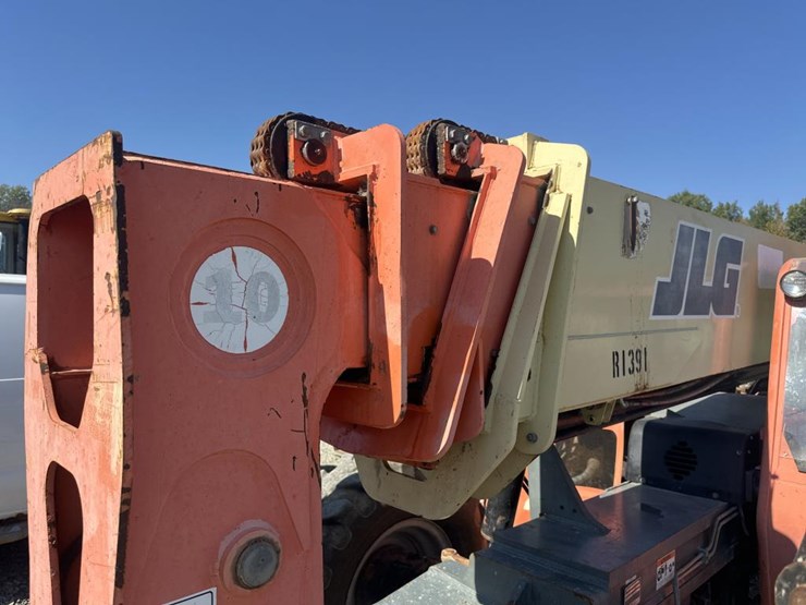 2006-jlg-g10-55a-image-17
