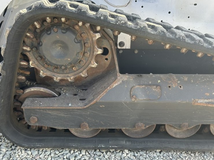 2019-bobcat-t650-image-58