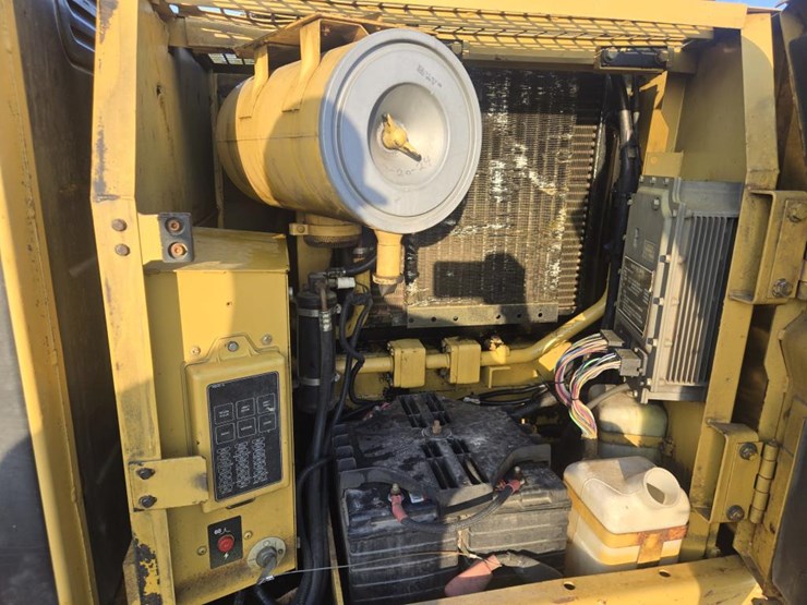 caterpillar-312-image-42