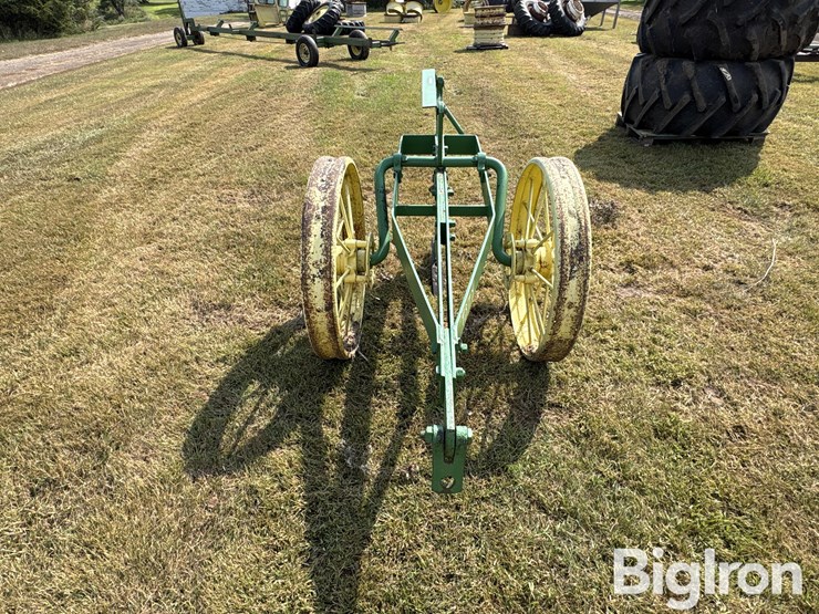 john-deere-15-image-2
