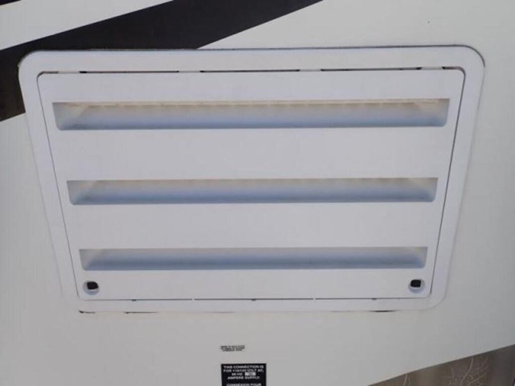2012-skyline-nomad-t/a-travel-trailer-1se200r21cf0-image-107