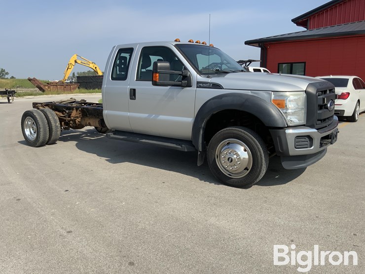 2015-ford-f550-xl-image-3
