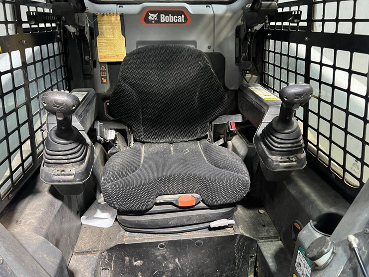 2022-bobcat-t66-image-22