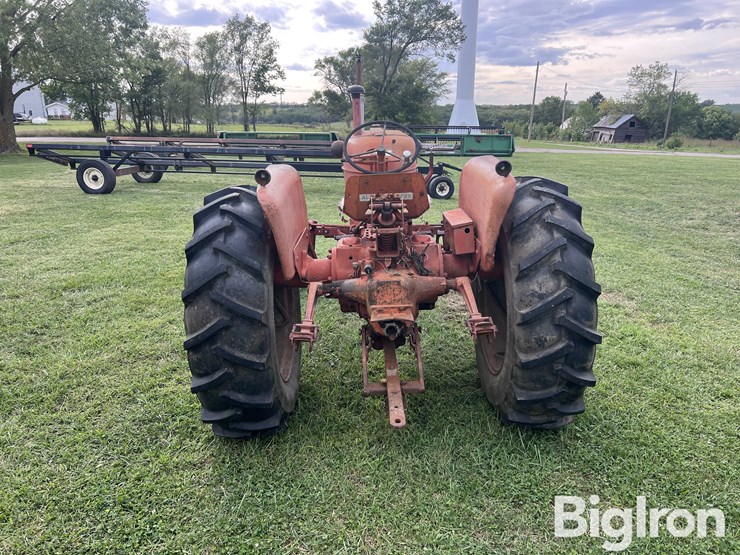 1957-allis-chalmers-d17-image-6