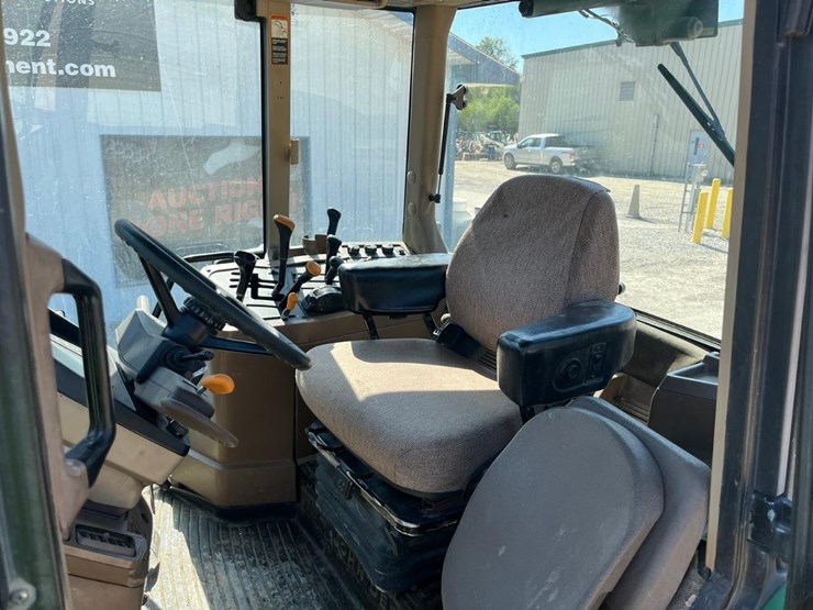 john-deere-7410-image-21