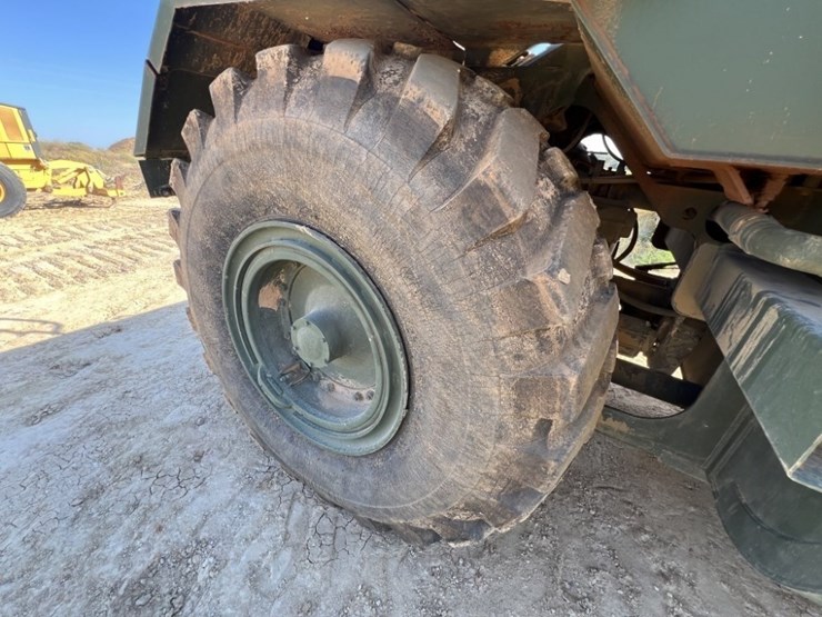 2008-caterpillar-613c-image-25