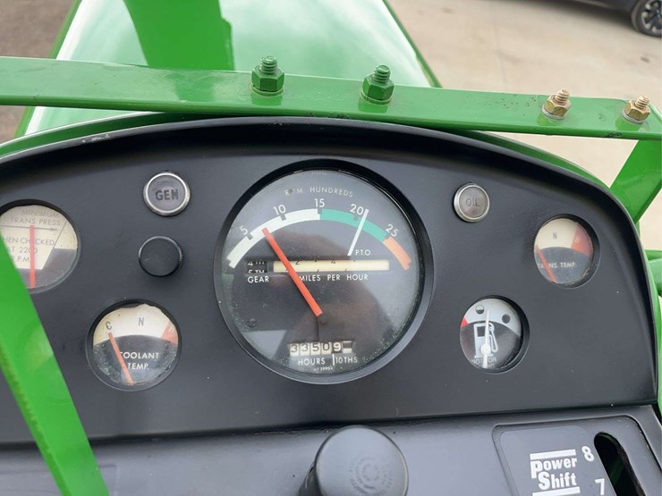 john-deere-3020-image-19