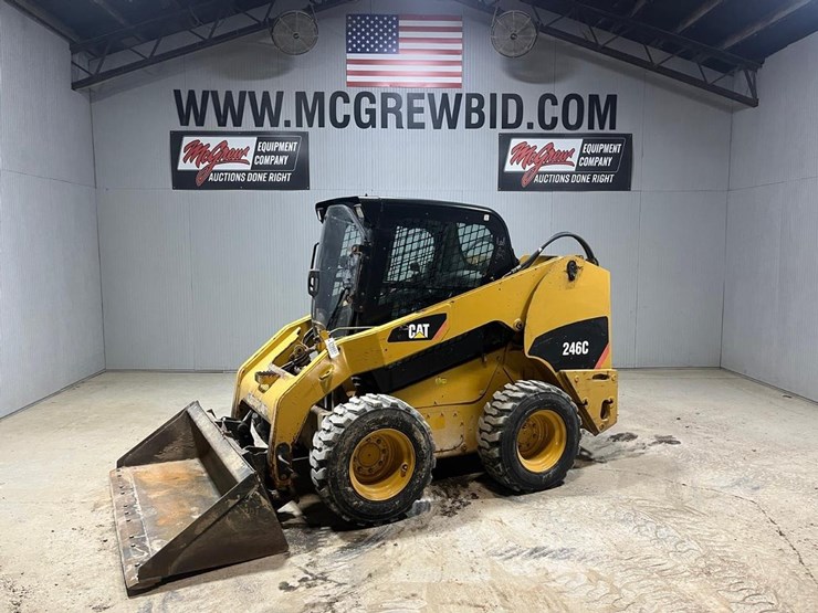 caterpillar-246c-image-1