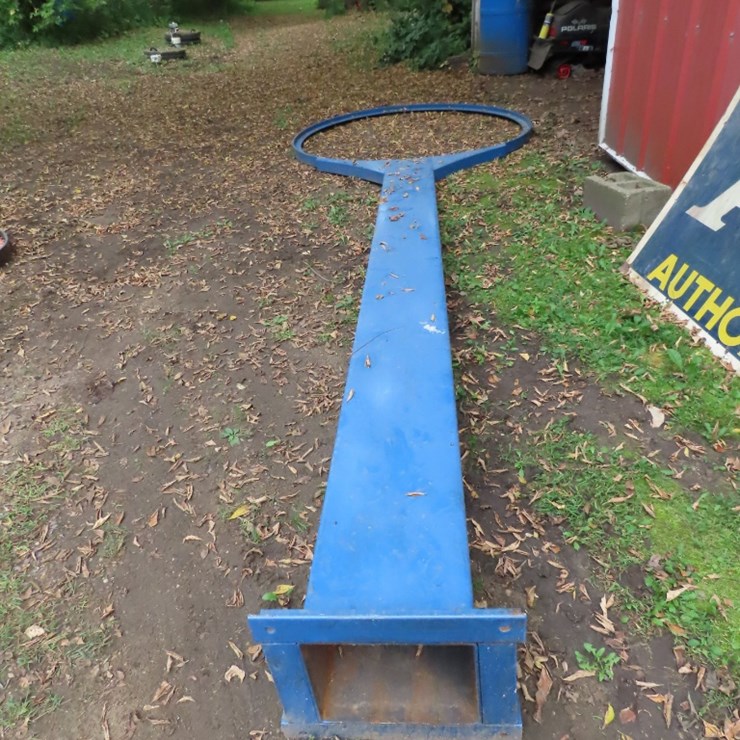 Newly Made 72 Inch Sign Pole and Bracket