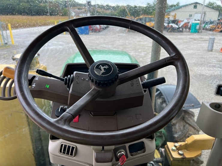 john-deere-6320-image-30