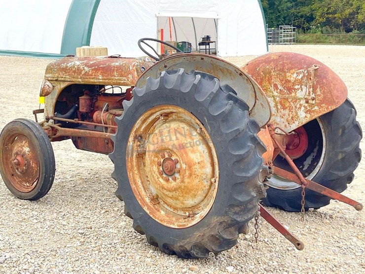 ford-8n-image-6