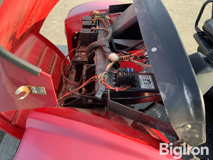 cub-cadet-big-country-image-18