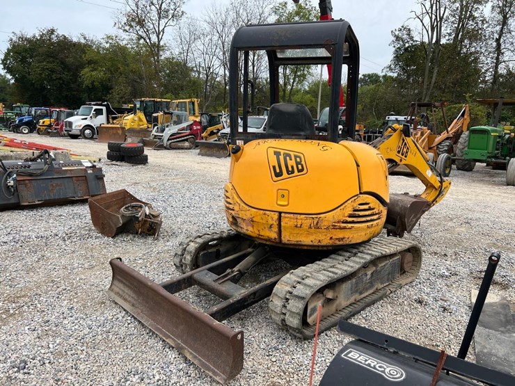 jcb-8032-image-5