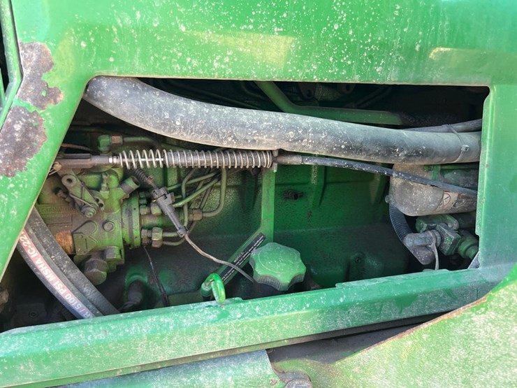 john-deere-7410-image-19