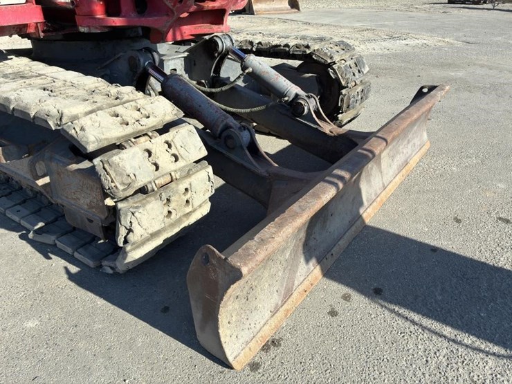 2017-takeuchi-tb2150-image-14