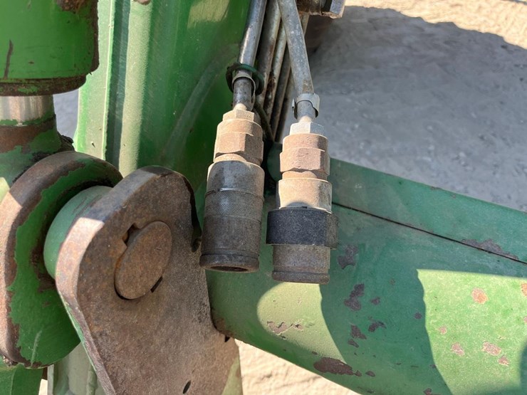 john-deere-7410-image-11