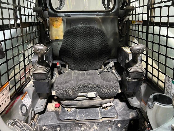 2019-bobcat-t650-image-21