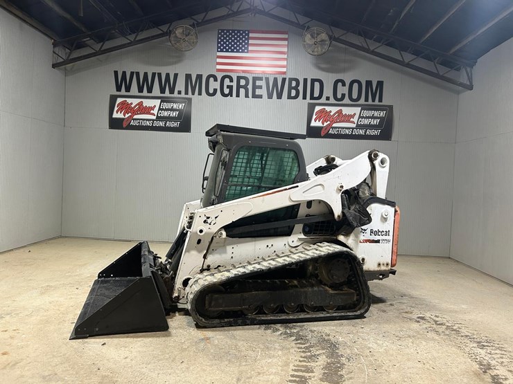 2015-bobcat-t770-image-1