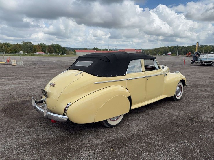 1940-buick-super-8-phaeton-image-3