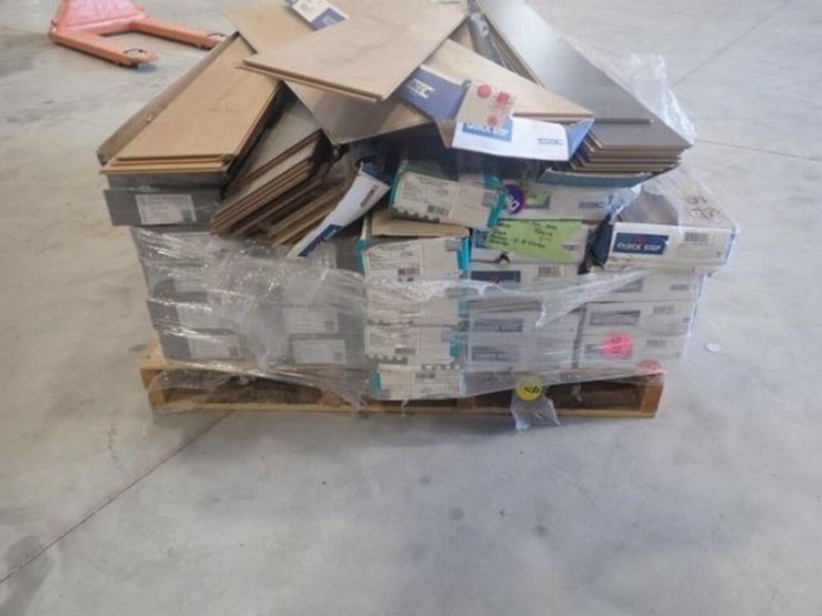 qty-of-assorted-laminate-flooring-image-11