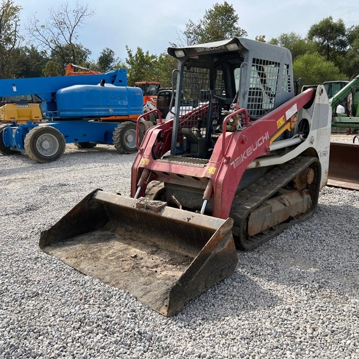 2016 TAKEUCHI TL8