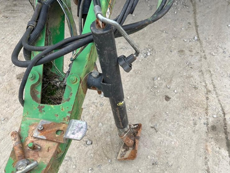 john-deere-567-image-10