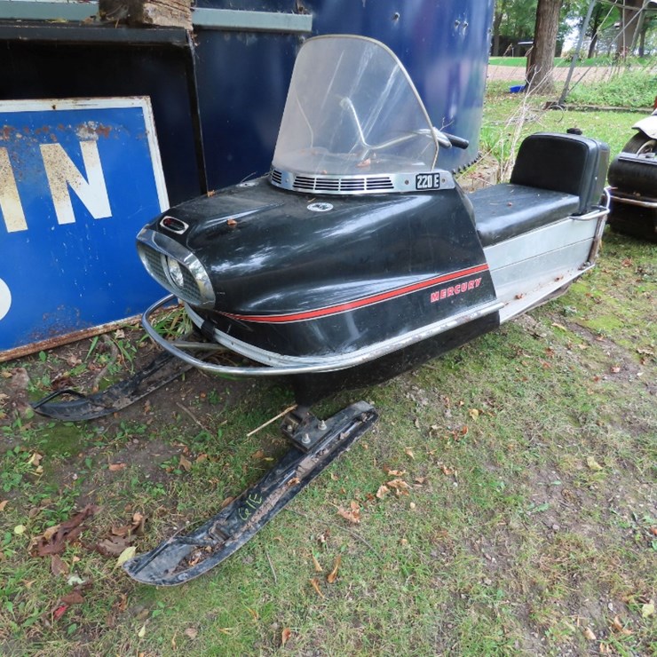 1969 Mercury 220E Thunderbolt Snowmobile