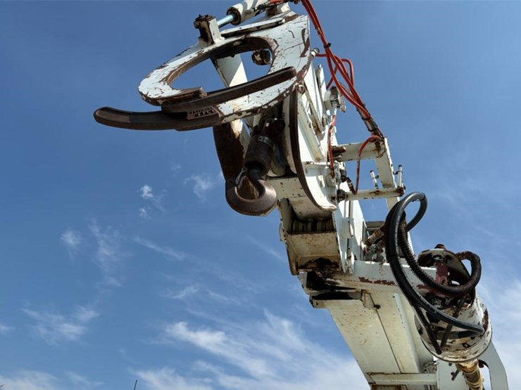 2007-international-durastar-4300-image-21