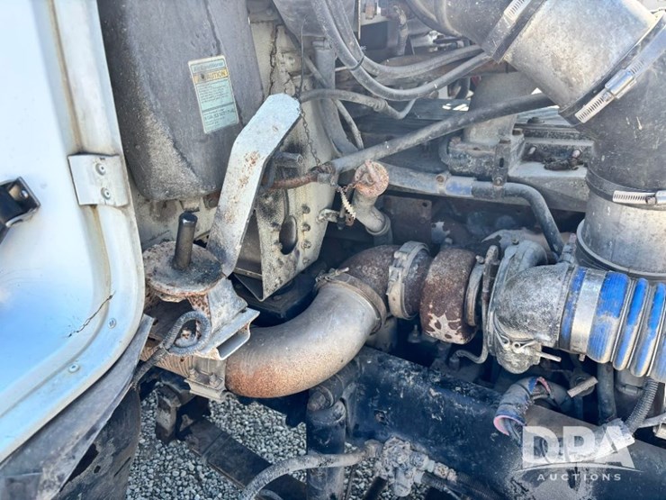 1998-cummins-m11-image-69