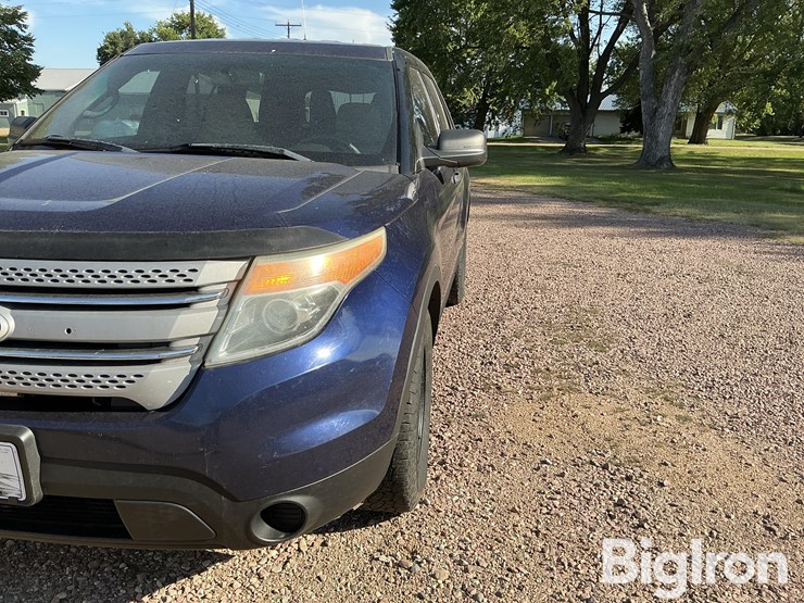 2011-ford-explorer-image-9