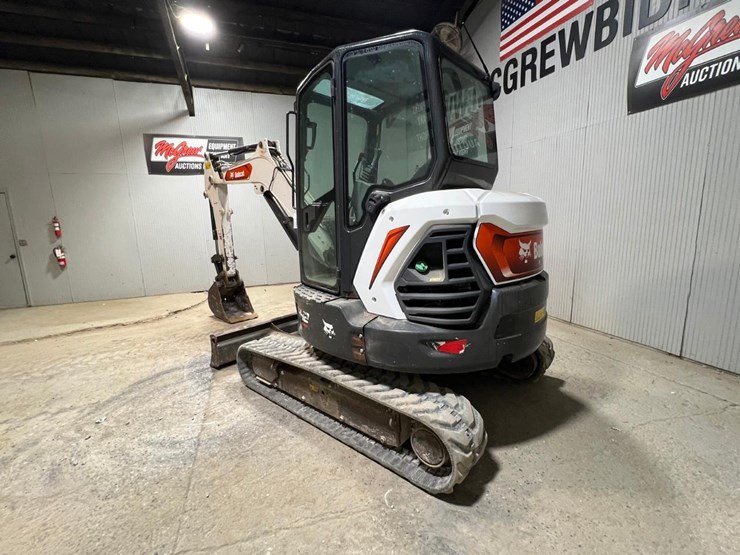 2022-bobcat-e42-image-3