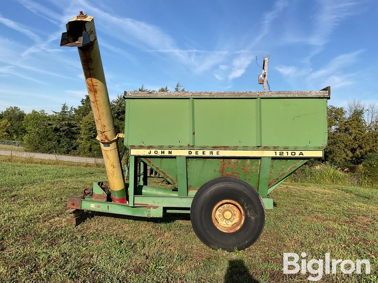 john-deere-1210a-image-8