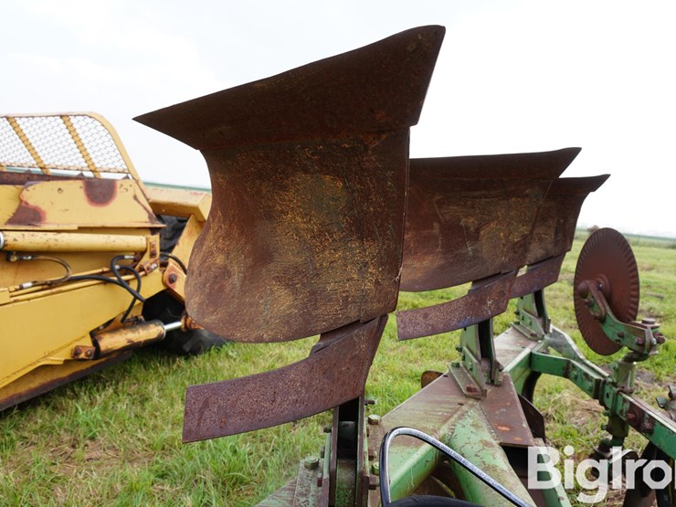 john-deere-4200-image-16