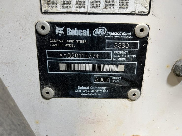 bobcat-s330-image-25