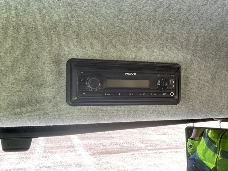 2020-volvo-a45g-image-35