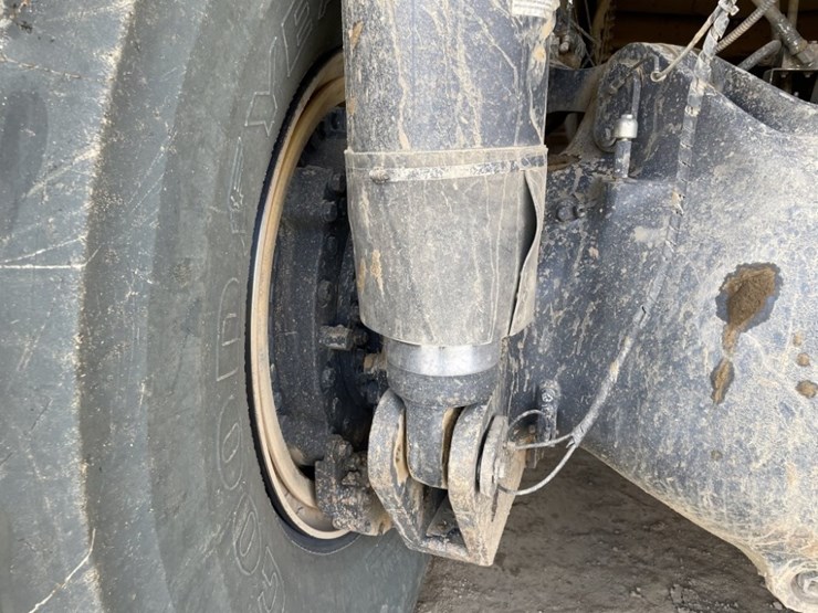 2012-komatsu-hd605-7-image-34