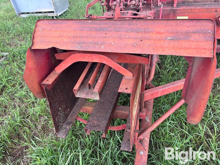 new-holland-271-image-19