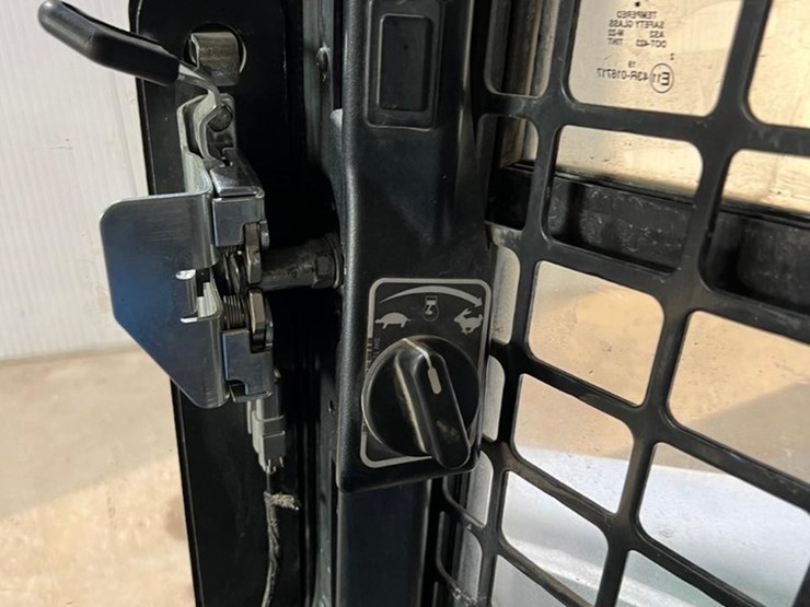 2019-bobcat-t650-image-31