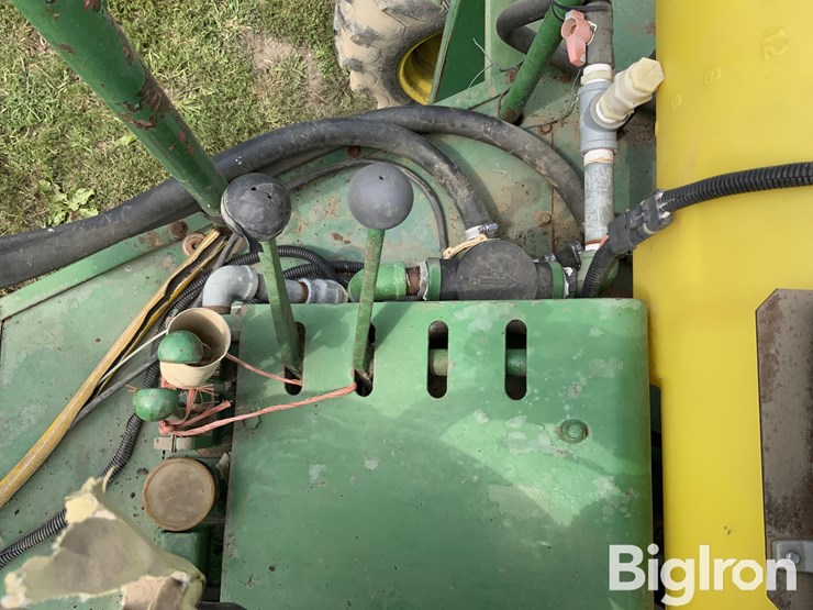 1971-john-deere-600-image-18