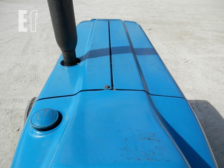 new-holland-3010-image-7