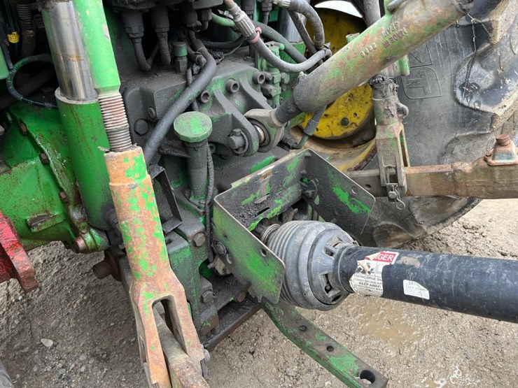 john-deere-6320-image-15